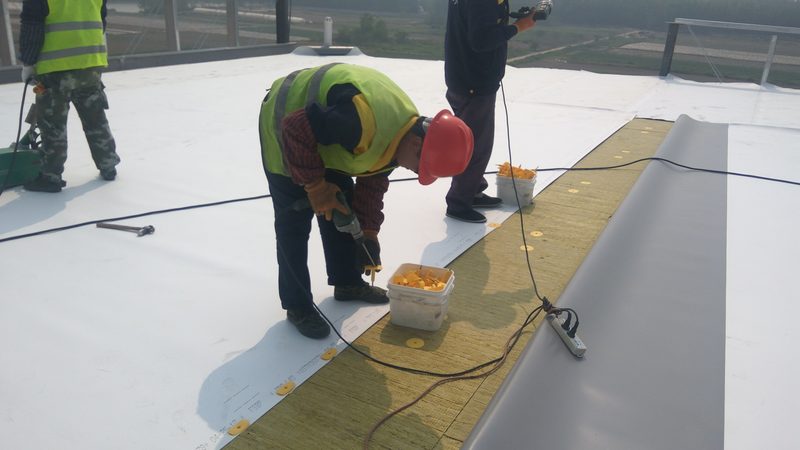 厨房地面防水材料用量计算：关键因素与计算方法